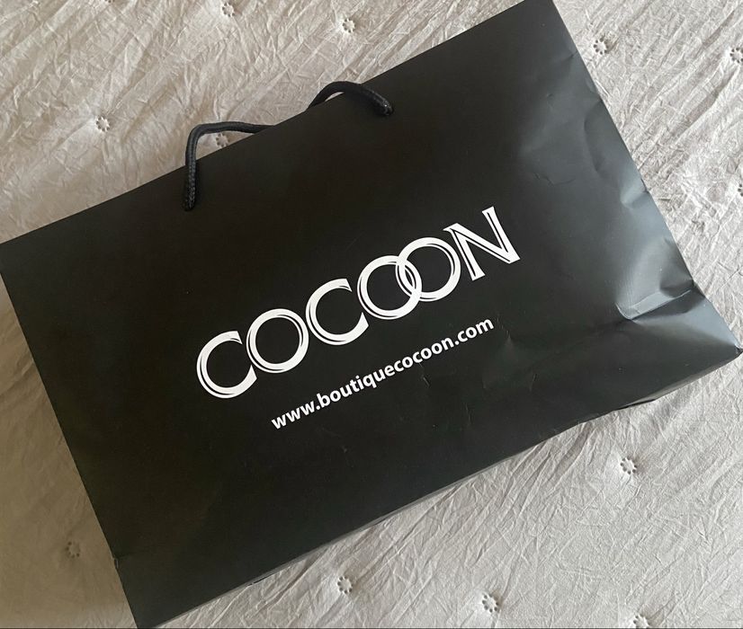 Официална Рокля COCOON
