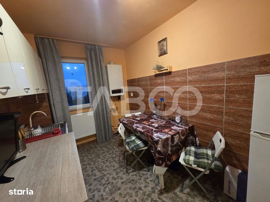 Apartament 2 camere semidecomandat de vanzare zona Tudor Vladimirescu