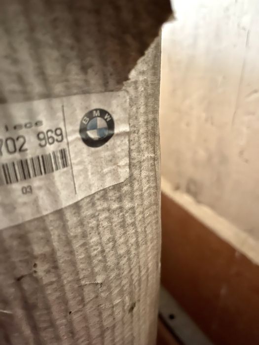 Радиатор охлаждения на BMW E38 E39 БМВ Е38 Е39