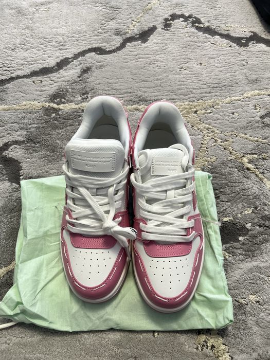 Off white out of office pink