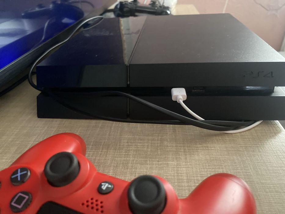 Плейстешен 4.