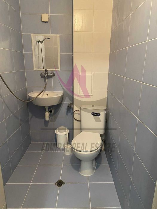 Дава се под наем Тристаен апартамент в Варна, Колхозен пазар - 72 кв.м за 490 € - Снимка #5