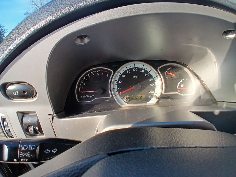 Nexia 2    sotladi 1.6 mator