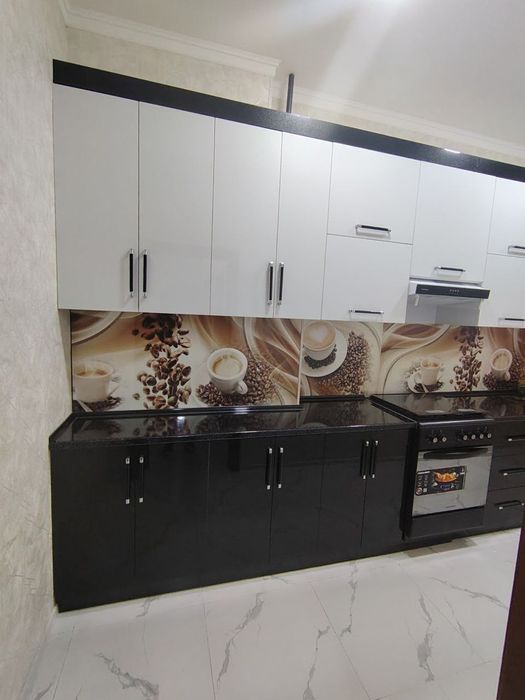 Шахар марказида жойлашган 2 хонали квартира ижарага берилади