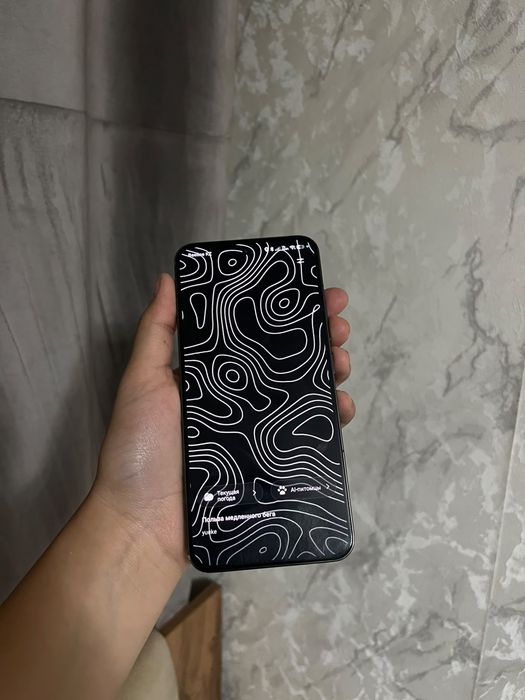 Xiaomi 13 в хорошем состоянии