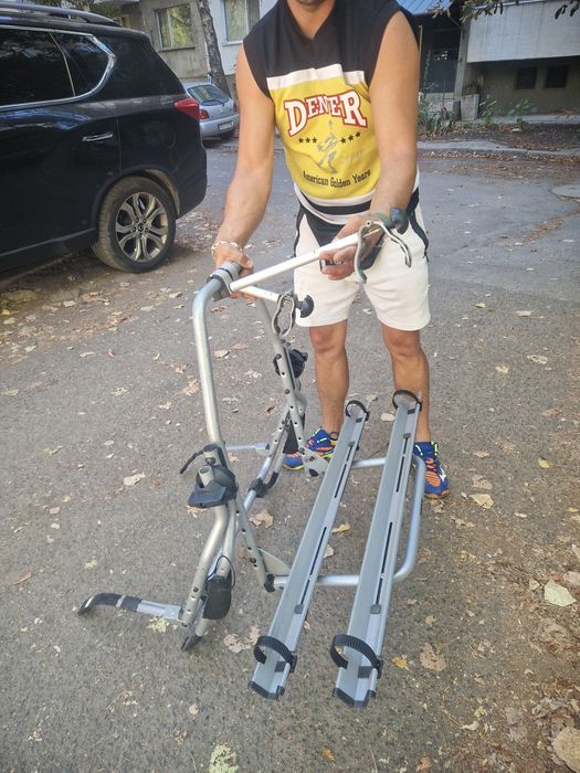 Стойка за велосипеди,Thule