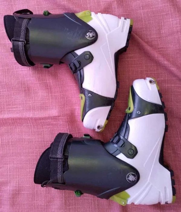 Туринг Ски Обувки Атомик и Динафит