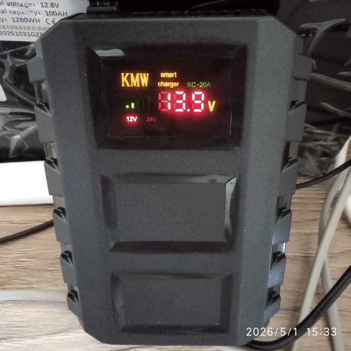 Baterie EASUN 100Ah 12V IR=3mΩ, ZERO Cicluri + CHARGER LIITOKALA 20A