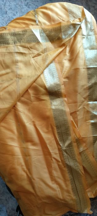 Сари женское  продам