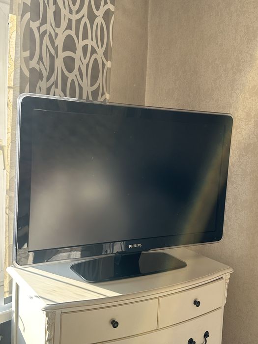 Продам телевизор Philips в отличном рабочем состоянии