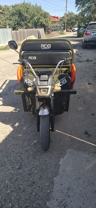 Vând scuter electric