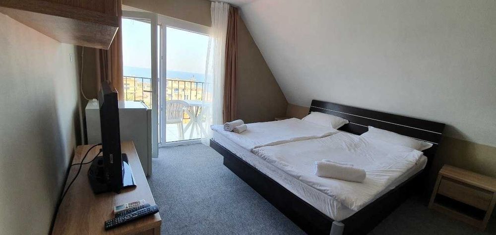 Продава се Хотел в с. Синеморец, Област Бургас - 1119 кв.м за 1430 €/кв.м - Снимка #3