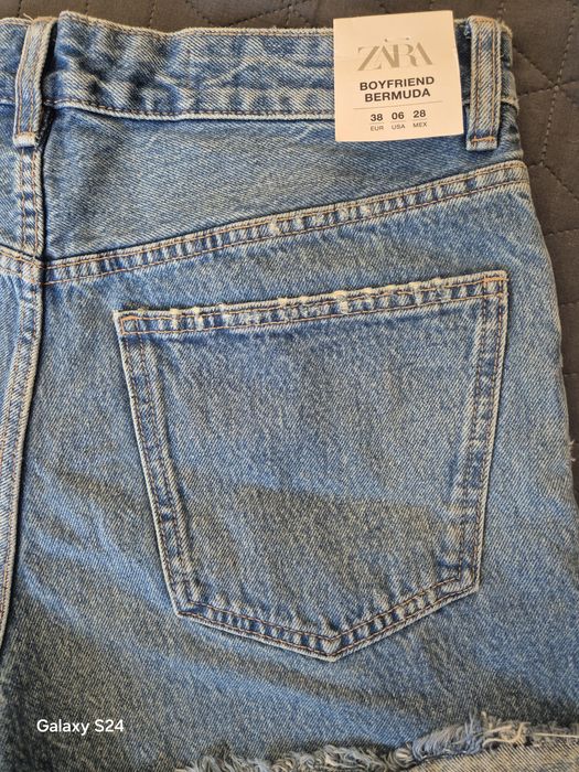 Уникални къси панталонки ZARA