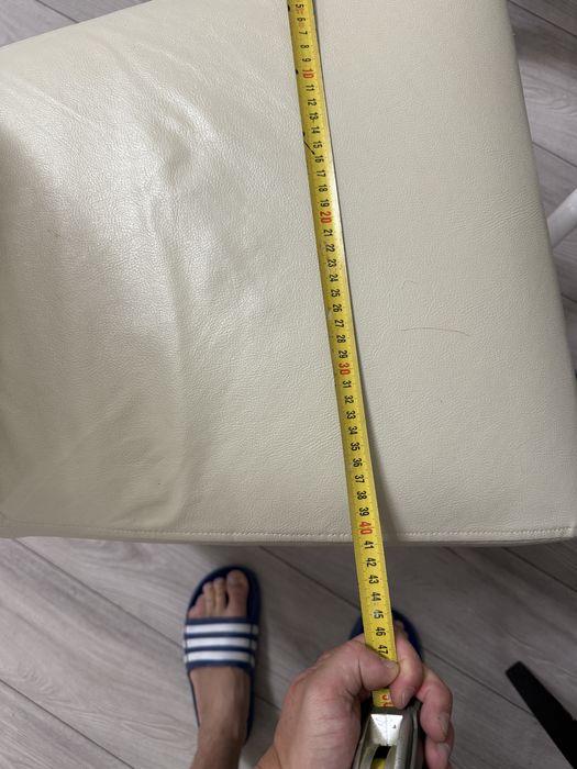 Scaune in stare foarte buna