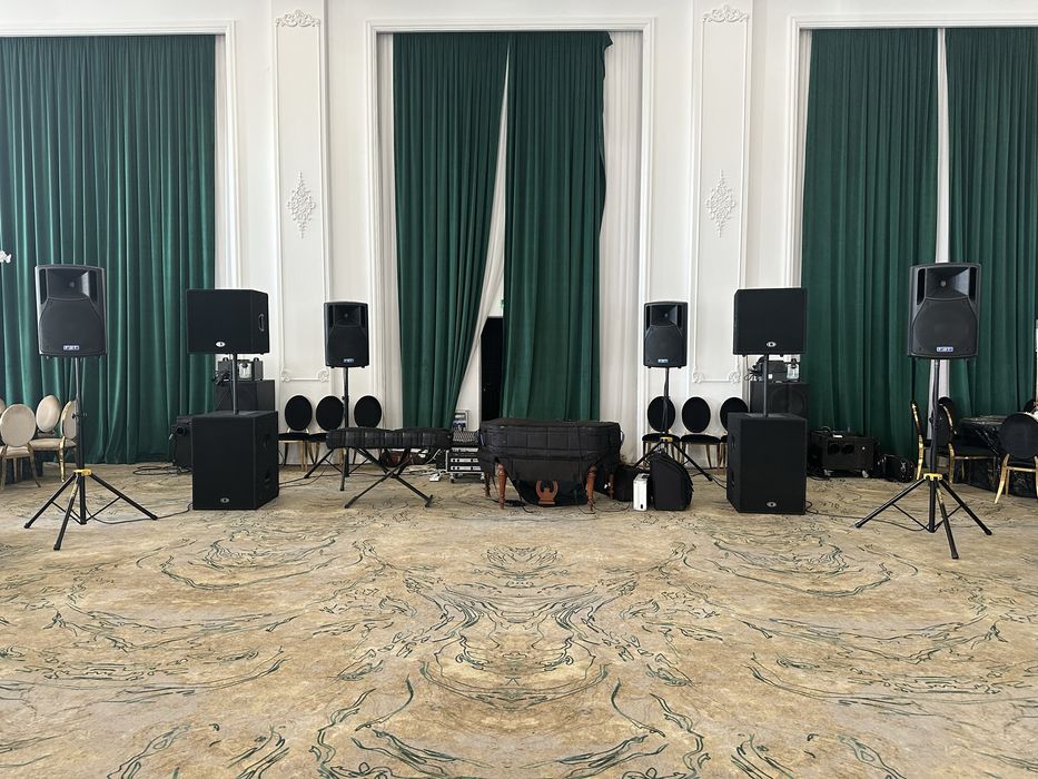 Vand sistem Dynacord XA2 + 4 FBT Himaxx60