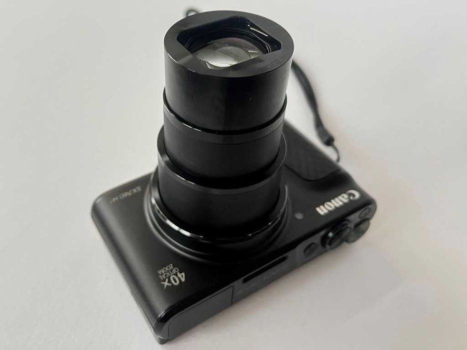 Canon PowerShot SX740 HS – 4K, 40x, Bluetooth, WiFi