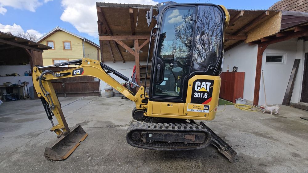 Excavator Caterpilar 301.6 2019