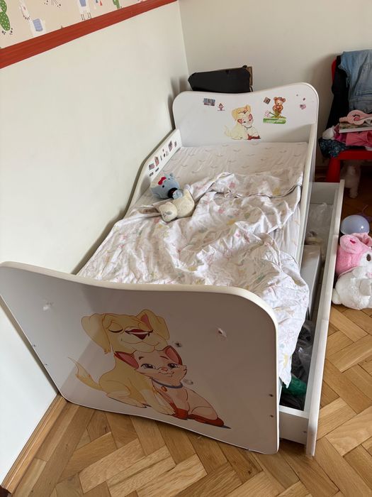 Mobila copii, paturi și dulap