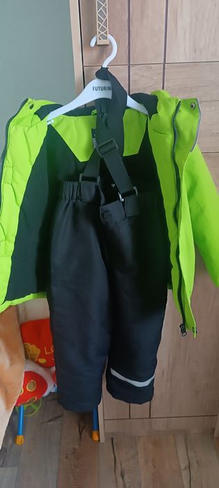 Продам комбинезон  детский