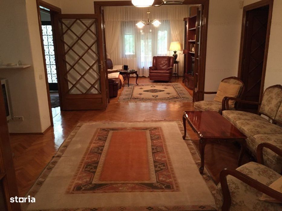 Armeneasca, vila D+HP+1+M,19 camere