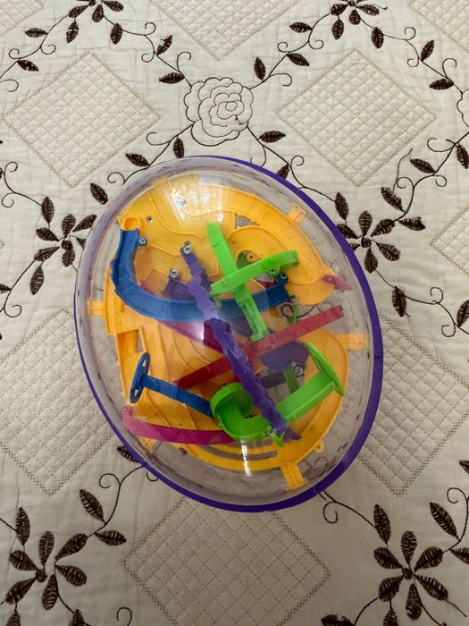 Головоломка лабиринт