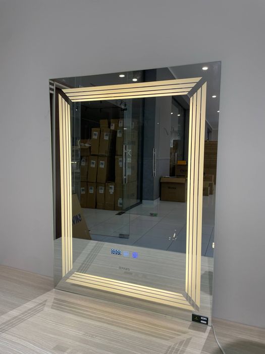 Zamonaviy LED oyna | 3 xil yorug‘lik | Anti-fog | Soatli | Arzon narx