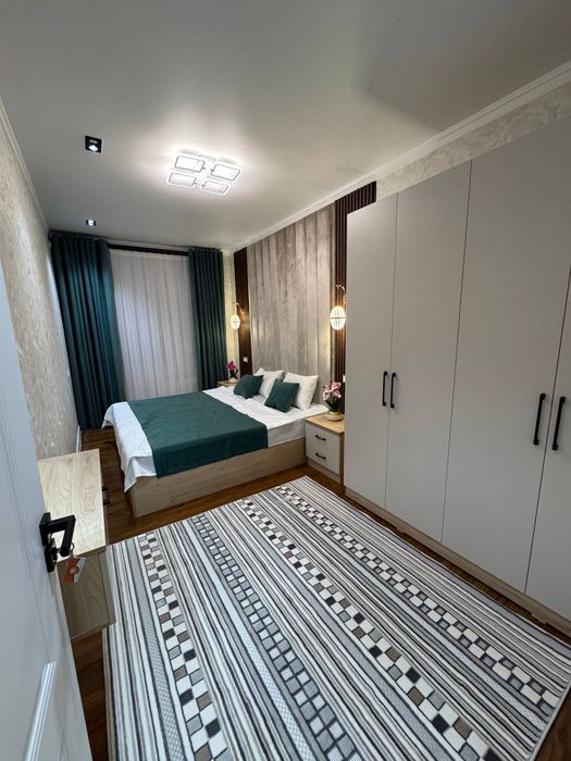 Чиланзар 17 квартал 2 комнатная 1 этаж с ремонтом