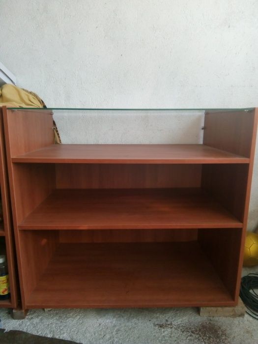 Витрина 2 бр. За бельо.