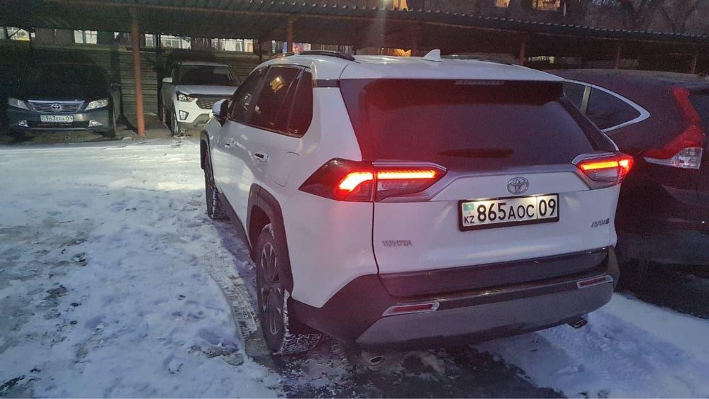 Продам Toyota RAV 4