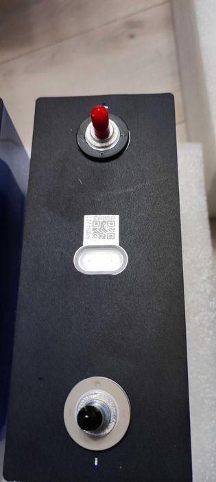 4 Celule LiFePO4 360Ah / 1.152Kw / 3.2v Clasa A cu 10.000 de cicluri de încărcare/descărcare