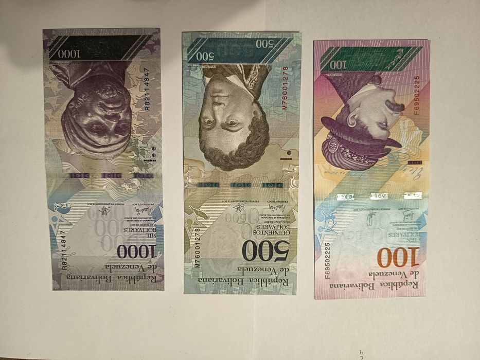 Банкноти Венецуела