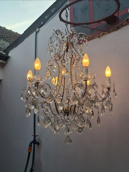 Vand candelabru de cristal  restaurat