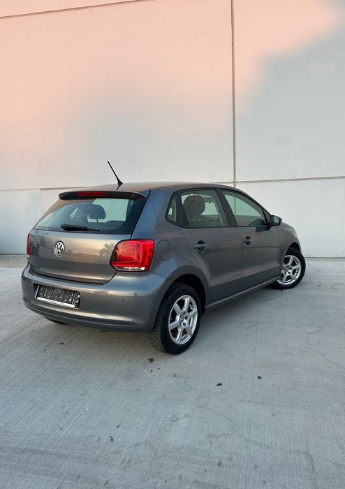 VOLKSWAGEN Polo 2012 — imagine 4