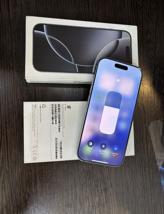Продам Iphone 16 pro
