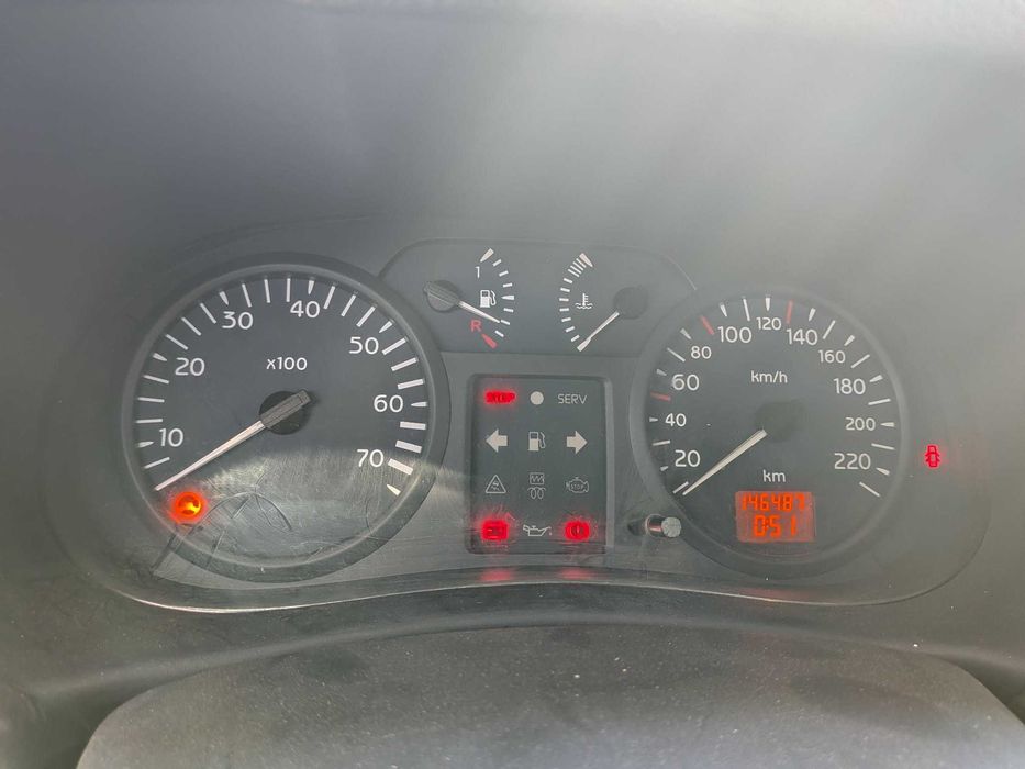 Renault Clio 2003 г., 1.2 16V, 75 к.с. – за части.