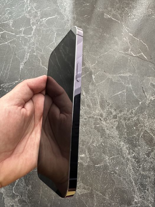 Продам iPhone 14 Pro Max