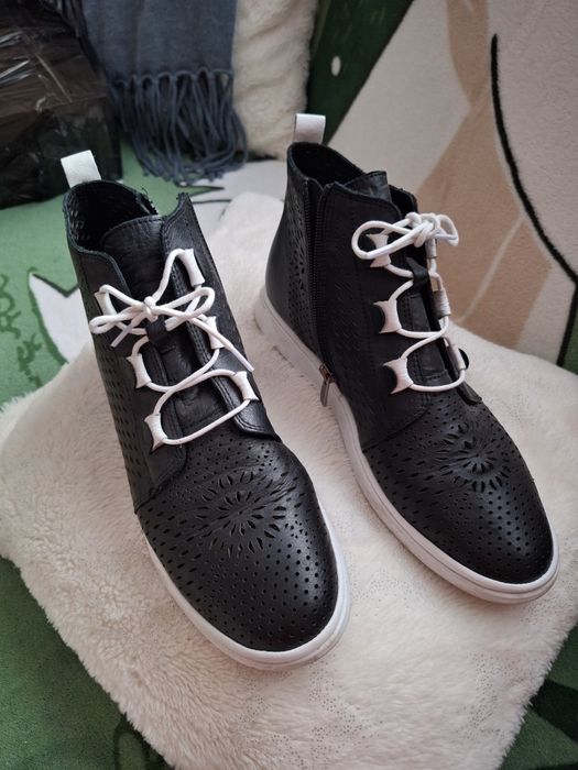 Ghete piele pt femei