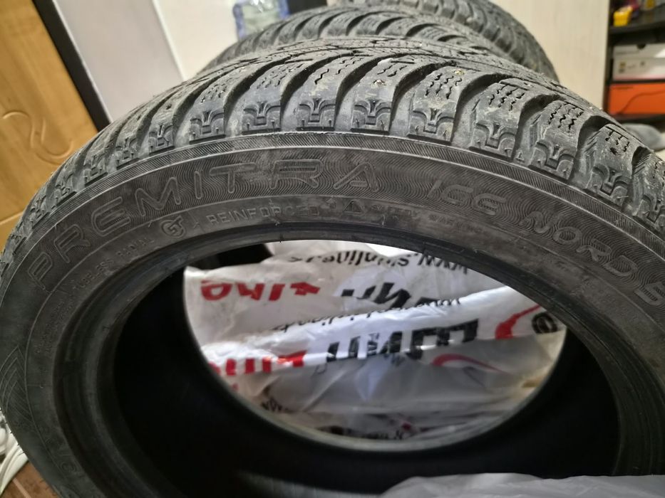 Продам шины зимние
