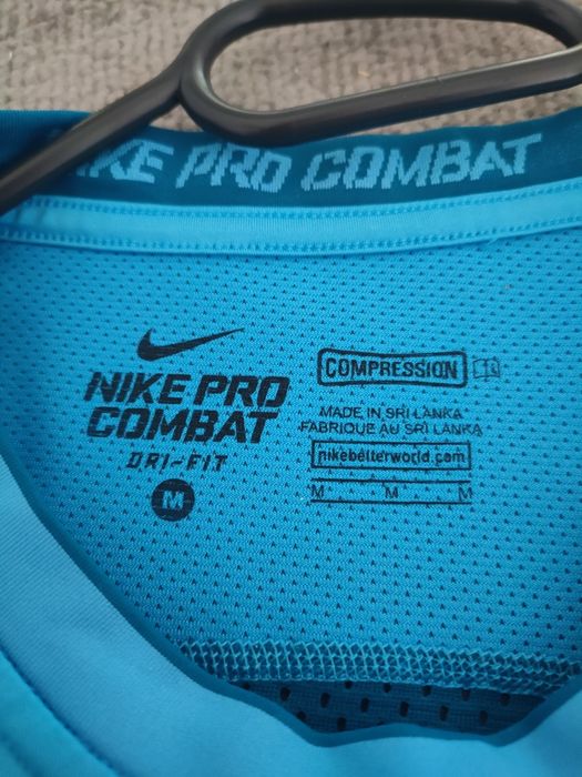 Bluza Nike Pro Combat mărimea M
