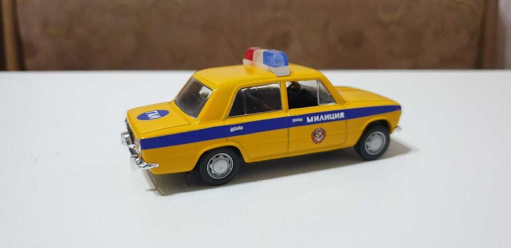 Продам ВАЗ 2101 ГАИ конверсия из ДеА в масштабе 1:43