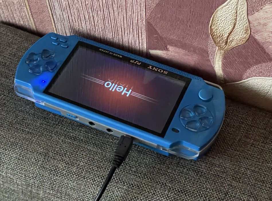 Игровая приставка PSP