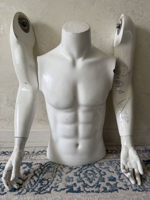 мужской манекенн