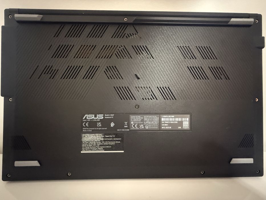 Laptop ASUS L1504F – rapid, stare foarte bună, perfect pentru școală/birou