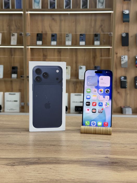 iPhone 17 Pro Max 256 gb sim | iStatus