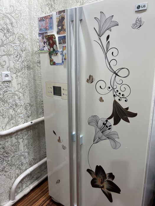 Продам холодильник