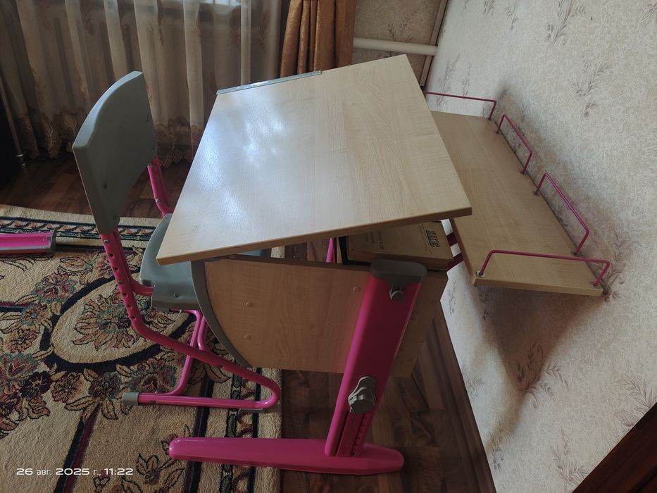 Продам растущюю парту
