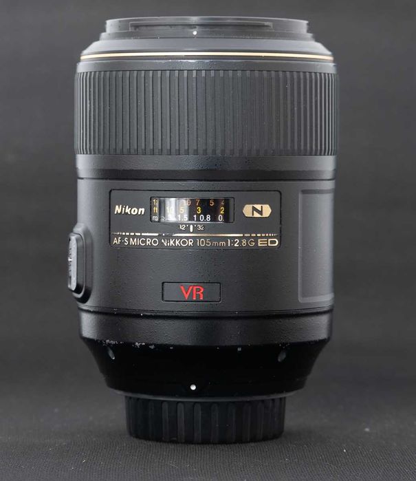 Obiectiv macro Nikon 105 2.8 VR in stare buna