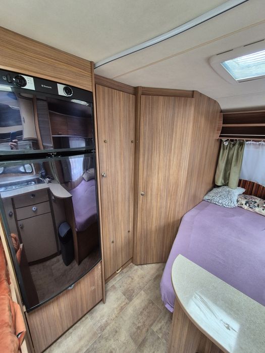 Rulota Burstner Averso Ts 450 pret 9600€