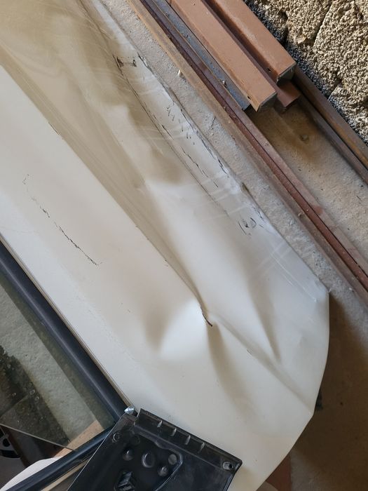 Дверь Hyundai Accent с дефектом