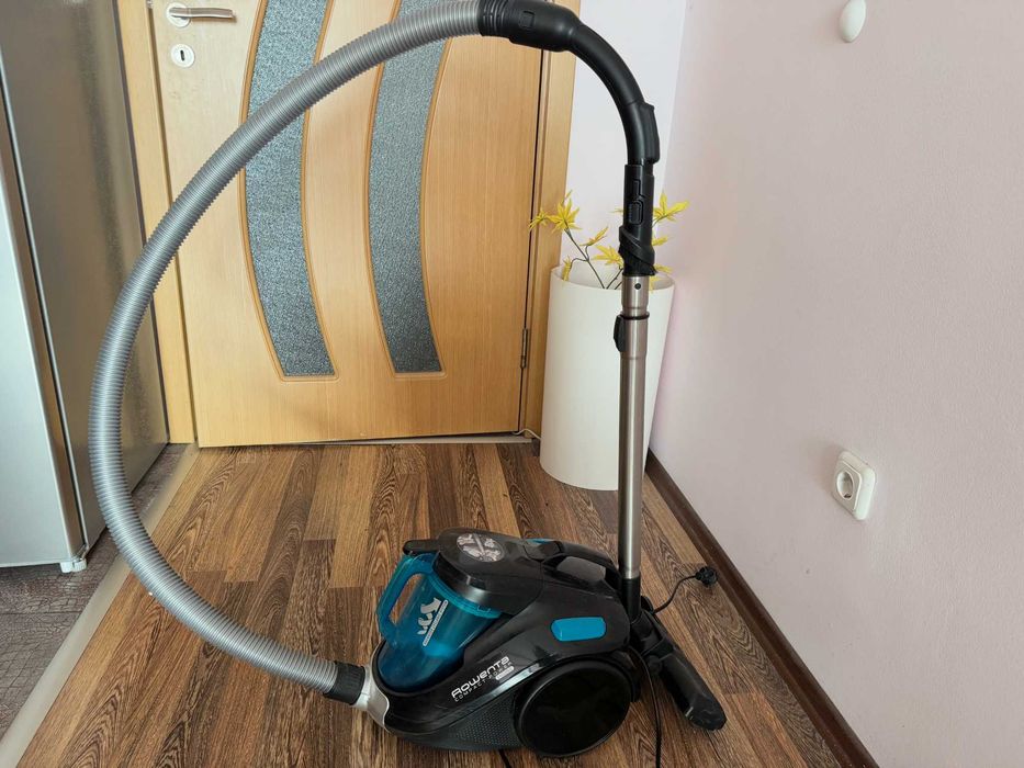 Прахосмукачка Rowenta RO3731EA Compact Power